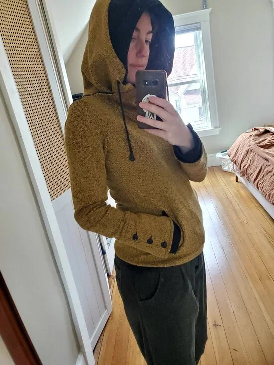 Unique sweatshirt with crossover hood - Picture 14 of 16